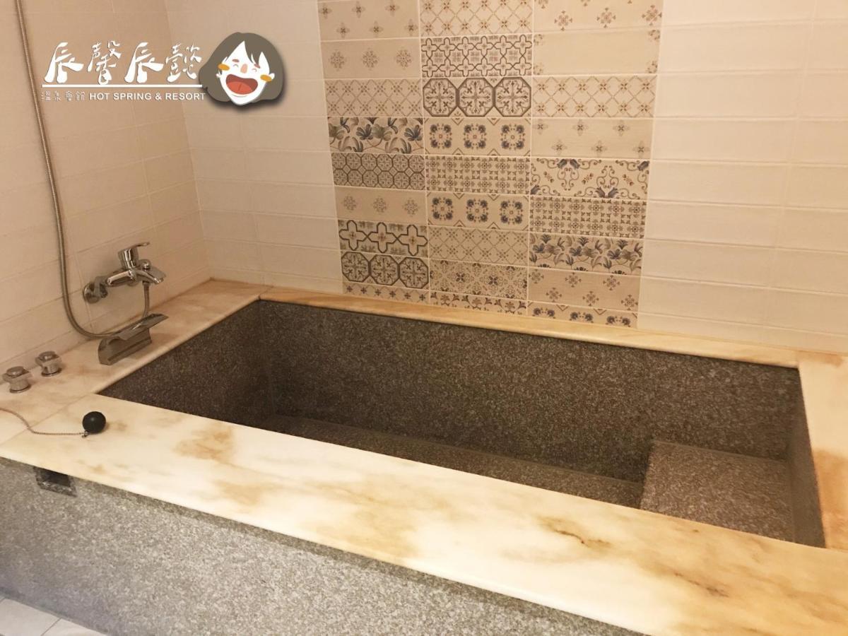 沐馨溫泉民宿 礁渓郷 エクステリア 写真