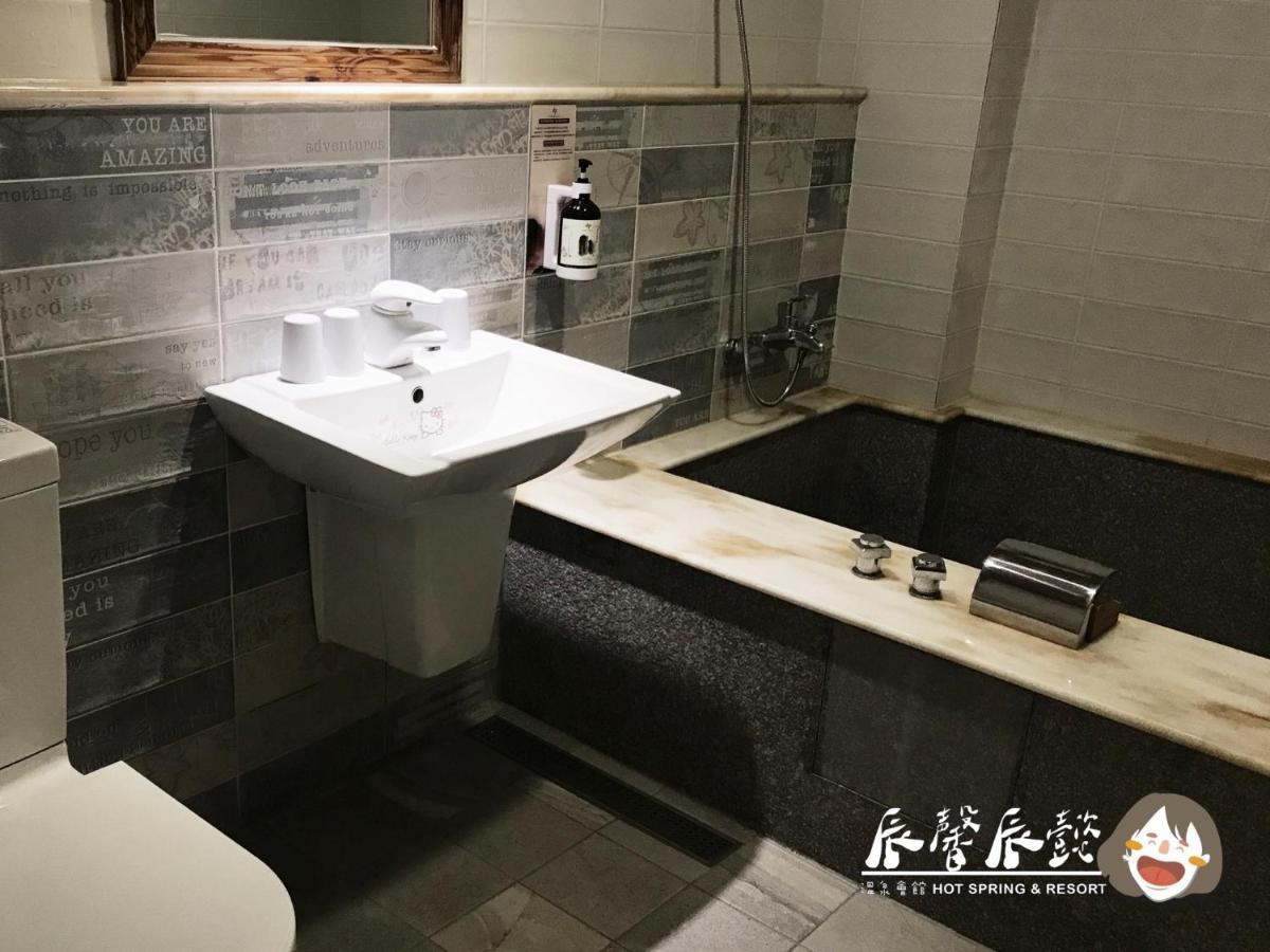 沐馨溫泉民宿 礁渓郷 エクステリア 写真